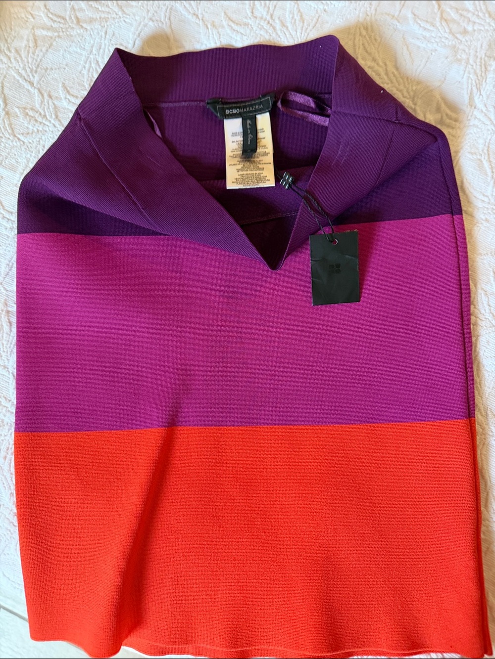 BCBGMaxAzria Purple, Magenta & Red Colorblock Sleeveless Top